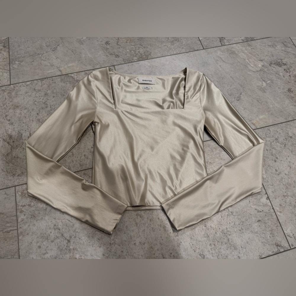 Women’s Babaton (Aritzia) Square Neckline Long Sleeve Top